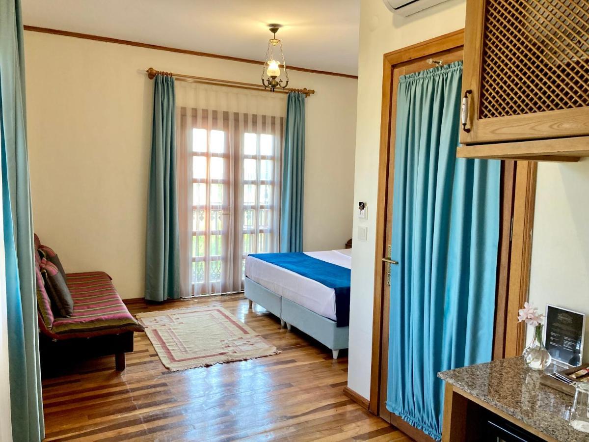 Portofino Boutique Hotel اكياكا المظهر الخارجي الصورة