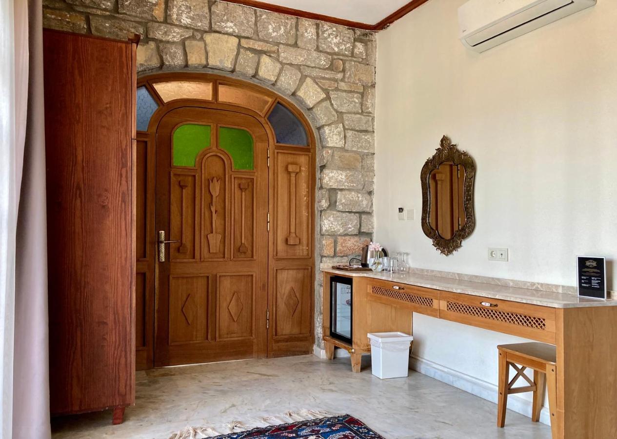 Portofino Boutique Hotel اكياكا المظهر الخارجي الصورة