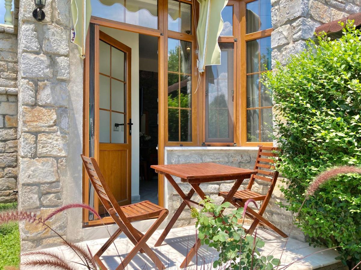 Portofino Boutique Hotel اكياكا المظهر الخارجي الصورة