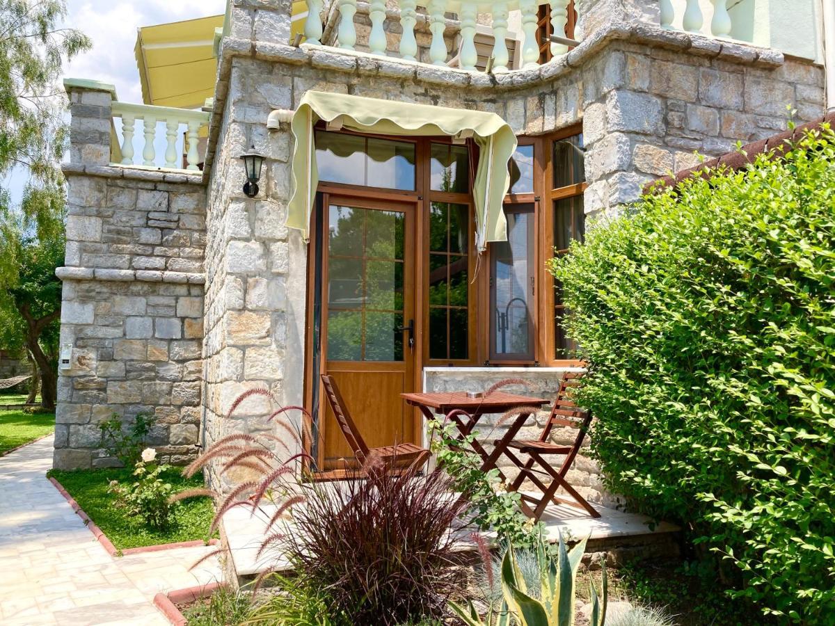 Portofino Boutique Hotel اكياكا المظهر الخارجي الصورة