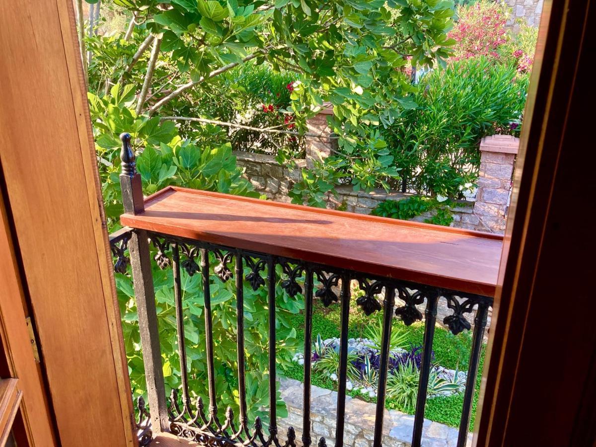 Portofino Boutique Hotel اكياكا المظهر الخارجي الصورة